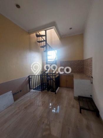 PRIME AREA! Rumah di Tebet, 5 KM, Area Premium, LT 150m² LB 200m² PRIME AREA! Rumah di Tebet, 5 KM, Area Premium, LT 150m² LB 200m²
