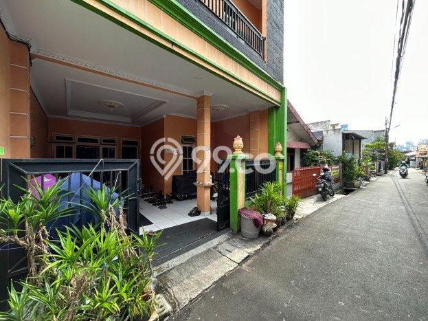 Rumah Kost Dijual Lokasi Tebet, Jakarta Selatan, 13 Kamar Tidur, 13 Kamar Mandi, 158m2 Rumah Kost Dijual Lokasi Tebet, Jakarta Selatan, 13 Kamar Tidur, 13 Kamar Mandi, 158m2
