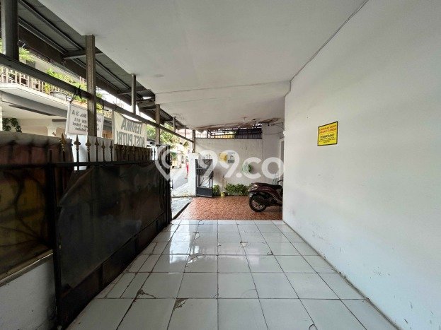 Kost Dijual Lokasi Tebet, Jakarta Selatan, 11 KT, 10 KM, 350m2 Kost Dijual Lokasi Tebet, Jakarta Selatan, 11 KT, 10 KM, 350m2
