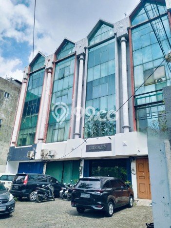 Ruko Dijual di Tebet LT 130m2, LB 225m2 untuk Investasi Ruko Dijual di Tebet LT 130m2, LB 225m2 untuk Investasi