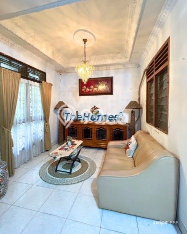 Siap Huni Rumah Mewah 5 Kamar di Tebet Dekat ke Mana Saja Siap Huni Rumah Mewah 5 Kamar di Tebet Dekat ke Mana Saja