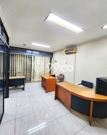 Dijual! Ruko di Pondok Indah Jakarta Selatan LT 108m2 / LB 210m2 Kawasan Bisnis Dijual! Ruko di Pondok Indah Jakarta Selatan LT 108m2 / LB 210m2 Kawasan Bisnis