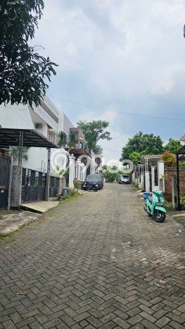 Tanah di Tembalang, Semarang Luas 240m2 Dijual Segera Tanah di Tembalang, Semarang Luas 240m2 Dijual Segera