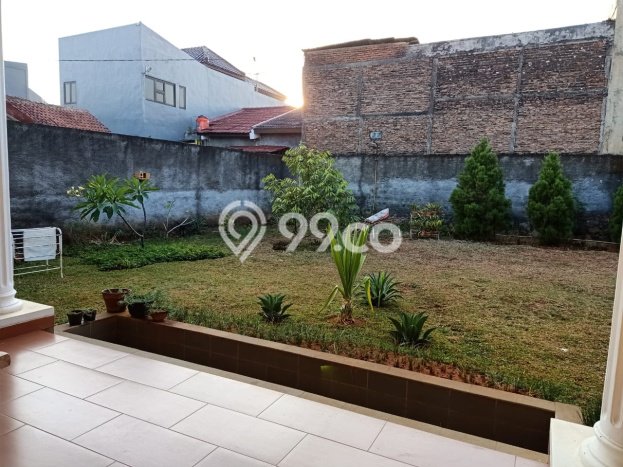 Rumah Elit LB 297m2 Siap Huni Desain Elegan di Jangli, Semarang Rumah Elit LB 297m2 Siap Huni Desain Elegan di Jangli, Semarang