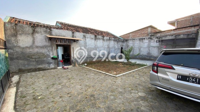 For Sale Hunian Rumah Terawat 2 KT di Sambiroto, Semarang For Sale Hunian Rumah Terawat 2 KT di Sambiroto, Semarang
