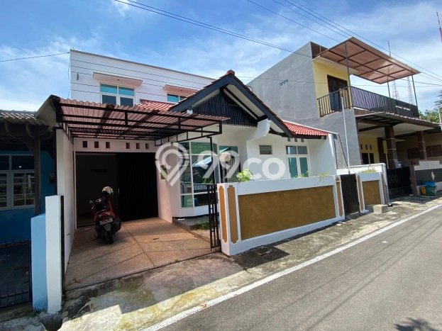 For Sale Rumah 3 Kamar Lokasi Strategis Nyaman dan Strategis di Banyumanik For Sale Rumah 3 Kamar Lokasi Strategis Nyaman dan Strategis di Banyumanik