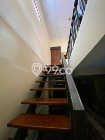 Rumah Luxury Modern Tanpa Renovasi di Brumbungan Semarang Rumah Luxury Modern Tanpa Renovasi di Brumbungan Semarang