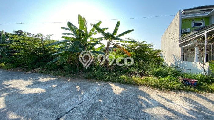 Lahan Kosong Dijual di Semarang dengan Area 304m2 Lahan Kosong Dijual di Semarang dengan Area 304m2