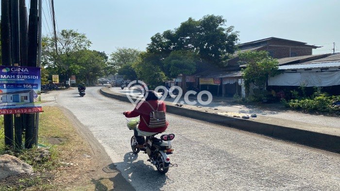 Gudang Bagus Dijual LB 70m2 Lokasi Strategis Semarang Area Cocok untuk Berbisnis Gudang Bagus Dijual LB 70m2 Lokasi Strategis Semarang Area Cocok untuk Berbisnis