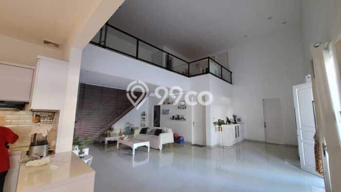 Ready to Use! Luxury House LT 218m2 Desain Elegan di Bukit Sari Ready to Use! Luxury House LT 218m2 Desain Elegan di Bukit Sari