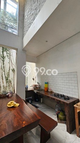 Rumah Luas Asri 4 KT Siap Huni di Kalicari Semarang Rumah Luas Asri 4 KT Siap Huni di Kalicari Semarang