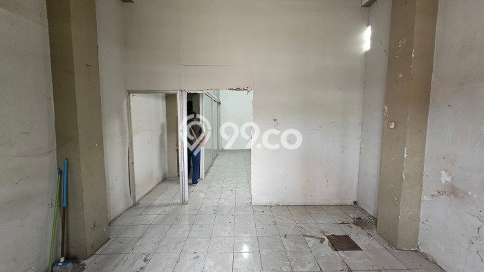 Ruko Dijual di Prime Area Semarang Luas 250m2 Ruko Dijual di Prime Area Semarang Luas 250m2