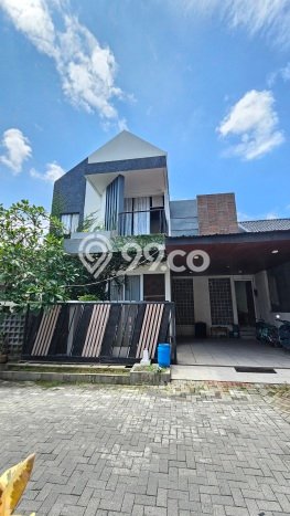 Rumah Luas Asri 4 KT Siap Huni di Kalicari Semarang Rumah Luas Asri 4 KT Siap Huni di Kalicari Semarang
