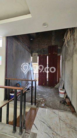 Rumah Luas Asri 4 KT Siap Huni di Kalicari Semarang Rumah Luas Asri 4 KT Siap Huni di Kalicari Semarang