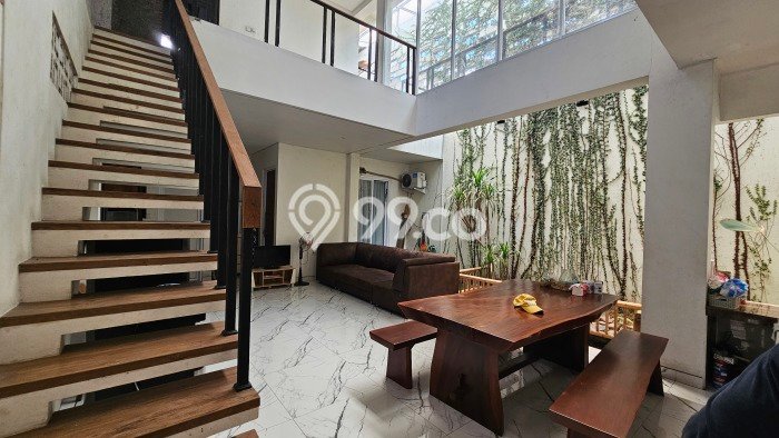 Rumah Luas Asri 4 KT Siap Huni di Kalicari Semarang Rumah Luas Asri 4 KT Siap Huni di Kalicari Semarang