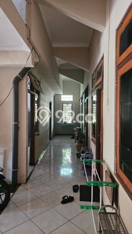 Unit Kost Dijual di Tembalang dengan 20 Kamar Tidur & Luas Bangunan 450m2 Unit Kost Dijual di Tembalang dengan 20 Kamar Tidur & Luas Bangunan 450m2