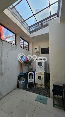 Disewakan! Rumah 3 Kamar Tidur &
2 Kamar Mandi di Ngesrep, Semarang Disewakan! Rumah 3 Kamar Tidur &
2 Kamar Mandi di Ngesrep, Semarang