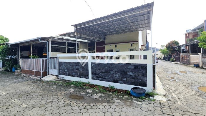 Rumah Modern Cantik 2 Kamar Bisa Langsung Pindah di Pedurungan Rumah Modern Cantik 2 Kamar Bisa Langsung Pindah di Pedurungan