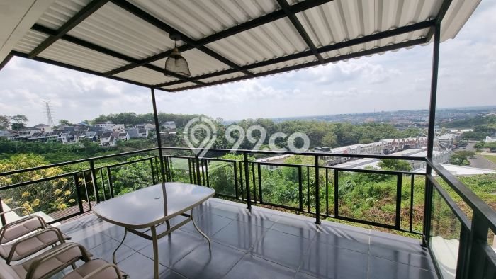 Rumah Elit Modern Siap Huni di Sambiroto Semarang Rumah Elit Modern Siap Huni di Sambiroto Semarang