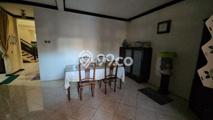 Rumah Luxury Modern Tanpa Renovasi di Ngesrep Semarang Rumah Luxury Modern Tanpa Renovasi di Ngesrep Semarang