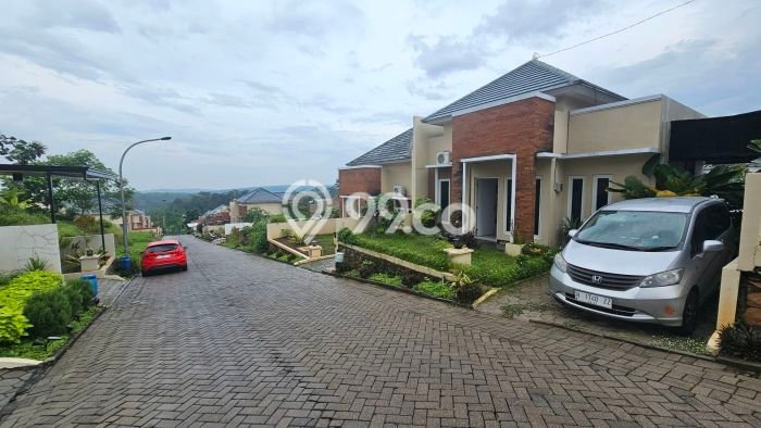 For Sale Rumah 3 Kamar Lokasi Ideal Bagus dan Strategis di Mijen For Sale Rumah 3 Kamar Lokasi Ideal Bagus dan Strategis di Mijen