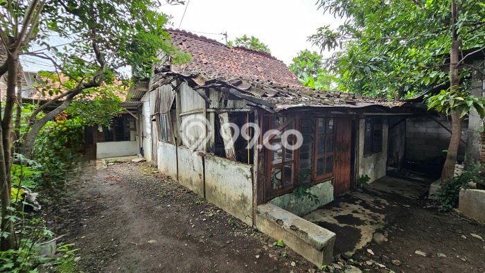 Dijual Tanah Lokasi Puspogiwang, Semarang Seluas 560m2 Dijual Tanah Lokasi Puspogiwang, Semarang Seluas 560m2