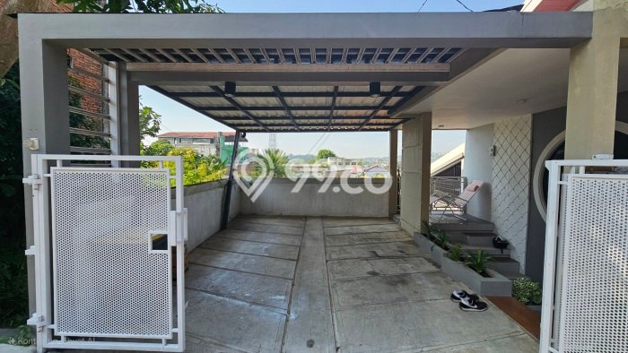 Rumah Luas Asri 2 KT Siap Huni di Ketileng Semarang Rumah Luas Asri 2 KT Siap Huni di Ketileng Semarang