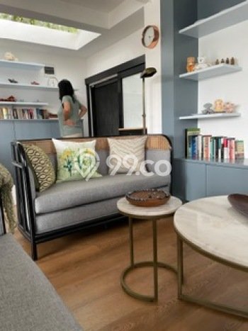 Rumah Elit Modern Siap Huni di BSD City Tangerang Rumah Elit Modern Siap Huni di BSD City Tangerang