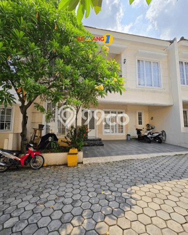 Rumah area Cinere, Dekat Tol, 3 KT, LT 90m² LB 180m² Rumah area Cinere, Dekat Tol, 3 KT, LT 90m² LB 180m²
