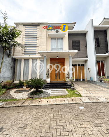 For Sale! Premium House LT 228m2 Desain Elegan di Bangka For Sale! Premium House LT 228m2 Desain Elegan di Bangka