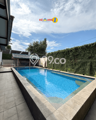 Dijual Rumah Premium dengan Fasilitas Sekitar Komplit di Kebayoran Baru, Jakarta Selatan Dijual Rumah Premium dengan Fasilitas Sekitar Komplit di Kebayoran Baru, Jakarta Selatan
