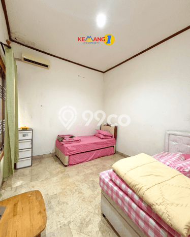 Rumah Elit Modern Tanpa Renovasi di Pejaten Jakarta Selatan Rumah Elit Modern Tanpa Renovasi di Pejaten Jakarta Selatan
