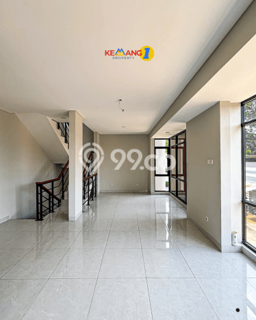 Rumah Elit LB 147m2 Siap Huni Desain Elegan di Kemang, Jakarta Selatan Rumah Elit LB 147m2 Siap Huni Desain Elegan di Kemang, Jakarta Selatan