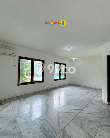 For Sale! Luxury House LT 736m2 Desain Elegan di Cipete For Sale! Luxury House LT 736m2 Desain Elegan di Cipete