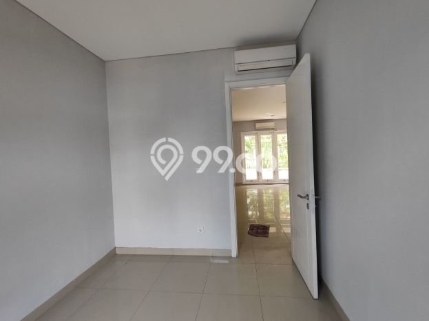 Disewakan Rumah Konsep Minimalis di Kelapa Gading Jakarta Utara dengan 5 KT Disewakan Rumah Konsep Minimalis di Kelapa Gading Jakarta Utara dengan 5 KT