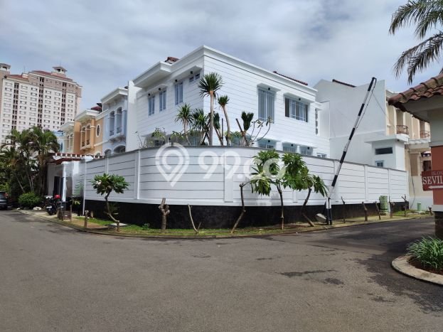 Siap Huni Rumah Mewah 4 Kamar di Kelapa Gading Dekat ke Mana Saja Siap Huni Rumah Mewah 4 Kamar di Kelapa Gading Dekat ke Mana Saja