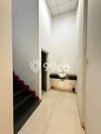 Disewakan Ruko di Kelapa Gading Jakarta Utara LT 71m2, LB 185m2 Disewakan Ruko di Kelapa Gading Jakarta Utara LT 71m2, LB 185m2