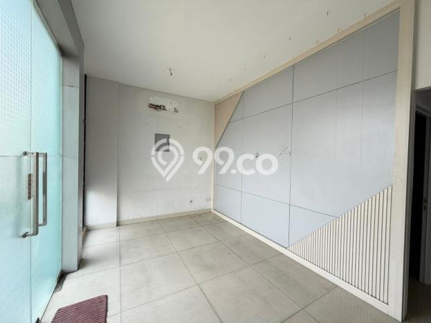Disewakan Ruko di Kelapa Gading Jakarta Utara LT 71m2, LB 185m2 Disewakan Ruko di Kelapa Gading Jakarta Utara LT 71m2, LB 185m2