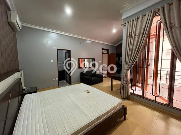 Disewakan Rumah Konsep Minimalis di Kelapa Gading Jakarta Utara dengan 5 KT Disewakan Rumah Konsep Minimalis di Kelapa Gading Jakarta Utara dengan 5 KT