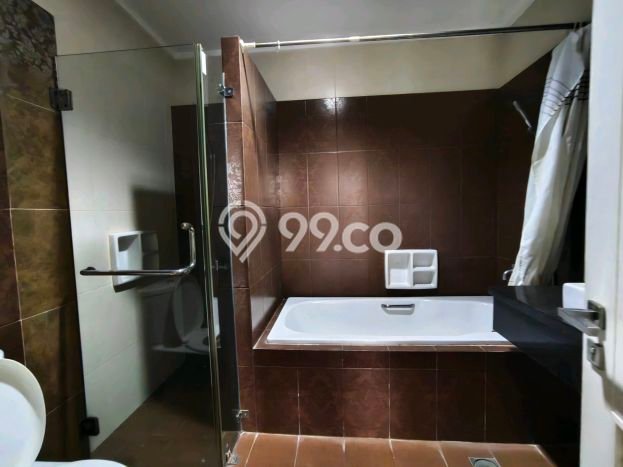 Hunian Eksklusif Siap Huni LT 320m2 di Kelapa Gading, Jakarta Utara Hunian Eksklusif Siap Huni LT 320m2 di Kelapa Gading, Jakarta Utara