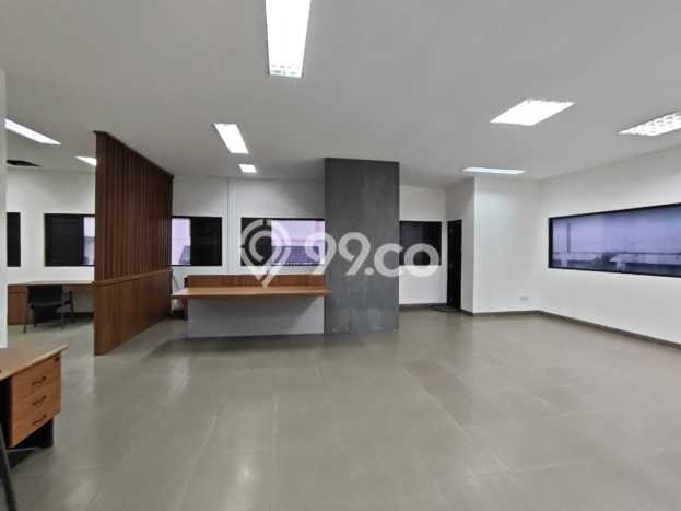 FOR RENT! Ruko di Kemang Cocok untuk Bisnis 360m2 FOR RENT! Ruko di Kemang Cocok untuk Bisnis 360m2