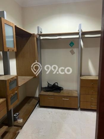 Lokasi terbaik! Rumah siap pakai dikontrakkan di Kelapa Gading LB 594m2 Lokasi terbaik! Rumah siap pakai dikontrakkan di Kelapa Gading LB 594m2