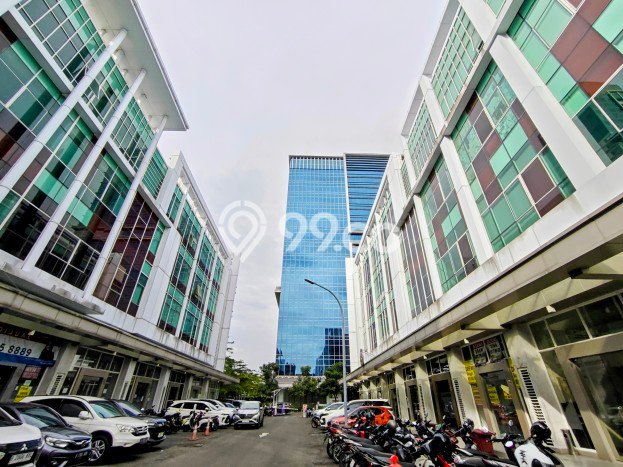 Ruko untuk disewa di Kelapa Gading punya LT 85m2 & LB 425m2 harga sewa kompetitif Ruko untuk disewa di Kelapa Gading punya LT 85m2 & LB 425m2 harga sewa kompetitif