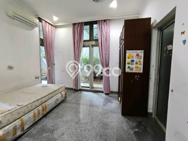 Rumah Cantik Siap Pakai Di Kelapa Gading Luas 500m2 Lokasi Strategis Rumah Cantik Siap Pakai Di Kelapa Gading Luas 500m2 Lokasi Strategis