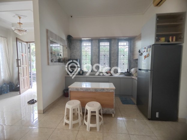 Lokasi terbaik! Rumah siap huni disewakan di Kelapa Gading LB 487m2 Lokasi terbaik! Rumah siap huni disewakan di Kelapa Gading LB 487m2