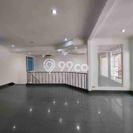 Jual Rumah Murah Meriah Kelapa Gading Punya 4 KT & LT 300m2 Jual Rumah Murah Meriah Kelapa Gading Punya 4 KT & LT 300m2