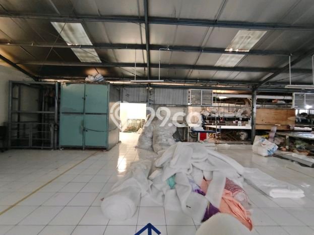 Gudang untuk Disewa di Pusat Jakarta Utara Luas Bangunan 2000m2 Gudang untuk Disewa di Pusat Jakarta Utara Luas Bangunan 2000m2