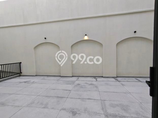 Rumah Mewah Siap Huni LT 405m2 di Kelapa Gading, Jakarta Utara Rumah Mewah Siap Huni LT 405m2 di Kelapa Gading, Jakarta Utara