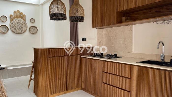 Rumah Sewa Badung LT 80m2 LB 150m2 Area Kerobokan Rumah Sewa Badung LT 80m2 LB 150m2 Area Kerobokan