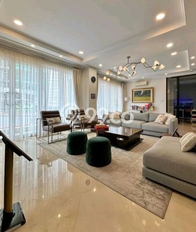 Rumah Mewah LB 860m2 Siap Huni Desain Elegan di Setiabudi, Jakarta Selatan Rumah Mewah LB 860m2 Siap Huni Desain Elegan di Setiabudi, Jakarta Selatan